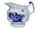 Blue Flower 
Angular
Large, rare 
creamer