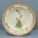 Royal 
Copenhagen, 
Flora Danica; 
Small deep 
plate #3590