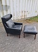 Lænestol med 
skammel
 Kr. 4800,-