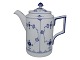 Antik K 
presents: 
Blue 
Fluted Plain
Rare small 
coffee pot