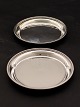Middelfart 
Antik presents: 
A pair of 
sterling silver 
wine trays