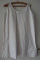 ViKaLi 
presents: 
Shift / 
dress short and 
without sleeves
An antique 
shift with hand 
made 
buttonholes and 
...