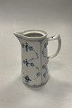 Royal 
Copenhagen Blue 
Fluted Plain 
Pitcher No.32