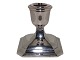Hugo Grün 
silver
Small angular 
candlelight 
holder
