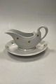 Royal 
Copenhagen 
Flora Danica 
White Gravy 
Boat No. 554 / 
...