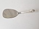 Diana cake 
spatula in 
silver and 
steel
