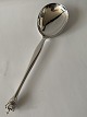 Antik Huset 
presents: 
Danish 
Crown DGS 
Sterling Silver 
Potato Spoon / 
Serving Spoon
Length 21 cm