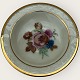 Moster Olga - 
Antik og Design 
presents: 
Rosenborg
Copenhagen 
porcelain 
painting
Small bowl
DKK 30