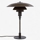 Roxy Klassik 
presents: 
Poul 
Henningsen / 
Louis Poulsen.
PH 4/3 - Table 
lamp with 
patinated 
copper shades. 
...