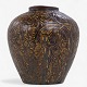 Roxy Klassik 
presents: 
Axel Salto 
/ Royal 
Copenhagen
Stoneware vase 
decorated with 
foliage and 
brownish ...