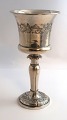 Lundin Antique 
präsentiert: 
Andreas 
Kiaer Lund, 
Silkeborg. 
Silbernes 
Trinkglas 
(830). Höhe 
17,5 cm. 
Hergestellt ...