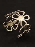Sterling silver bangle