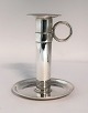 Lundin Antique 
präsentiert: 

Hans 
Hansen. 
Kammerleuchter. 
Sterling (925). 
Entwurf: Karl 
Gustav Hansen. 
Modell ...