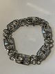Armbånd i 830 
sølv, med 
flotte 
detaljerede 
led.
Længde ...