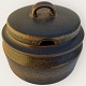 Moster Olga - 
Antik og Design 
presents: 
Arabia
Ruska
Bowl with lid
*DKK 325