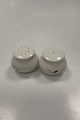 Bing and 
Grøndahl 
Stoneware Rondo 
Salt and Pepper 
Shaker