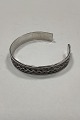 Modern open 
Armring in 
Sterling Silver