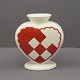 Royal 
Copenhagen; Red 
christmas heart 
in faience