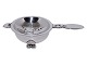 Antik K 
presents: 
Georg 
Jensen
Cactus tea 
strainer on 
stand bowl