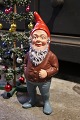 K&Co. presents: 
Old 
Swedish painted 
terracotta 
Santa with fine 
patina...