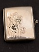 Middelfart 
Antik presents: 
Art 
nouveau 830 
silver purse