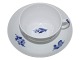 Antik K 
presents: 
Blue 
Flower Braided
Extra large 
breakfast tea 
cup with inside 
decoration