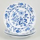 L'Art presents: Meissen, Blue Onion dinner plates, set of 3.