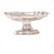 Aabenraa Antikvitetshandel presents: Baroque silver sugar candy tray Copenhagen mid 18th century. H: 5,6cm