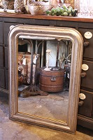item no: Spejl nr.2
