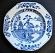 Pegasus – Kunst - Antik - Design presents: Chinese blue/white plate, 18th century. Chien-Lung.