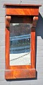 Pegasus – Kunst - Antik - Design presents: Late Empire mirror console in mahogany, 19th century.