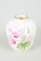 L'Art presents: Royal Copenhagen Saxon flower, vase.
