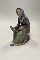 Dahl Jensen Figurine Girl from Skovshoved No. 1150