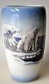 Pegasus – Kunst - Antik - Design presents: Royal Copenhagen vase with polar bear, 4352, 20th century, ...