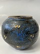 Antik Huset presents: Ceramic vase in a beautiful timeless design. Height: 13 cm.