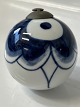 Antik Huset presents: RC, Blue Mega Mussel Fluted Christmas Bauble with RibbonDimensions: Ø 6.2 cm