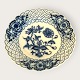Moster Olga - Antik og Design presents: Carl Teichert / Meissencake plate with pierced edge*DKK 150