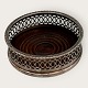 Moster Olga - Antik og Design presents: Bottle CoasterGainsburoughsilver plated / wooden base*DKK 350