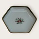 Moster Olga - Antik og Design presents: Royal CopenhagenFensmarkHexagonal bowl#1010/9784*DKK 100