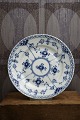 K&Co. presents: Blue Fluted Half Lace dessert / cake plate from Royal Copenhagen.Dia.: 17cm.RC#1/574.