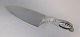 Lundin Antique presents: Georg Jensen. Sterling Cake server (925). Model 41. Length 21.5 cm