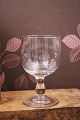 K&Co. presents: Old French souvenir wine glass with engraved writing and decorations "Souvenir De La Feté"