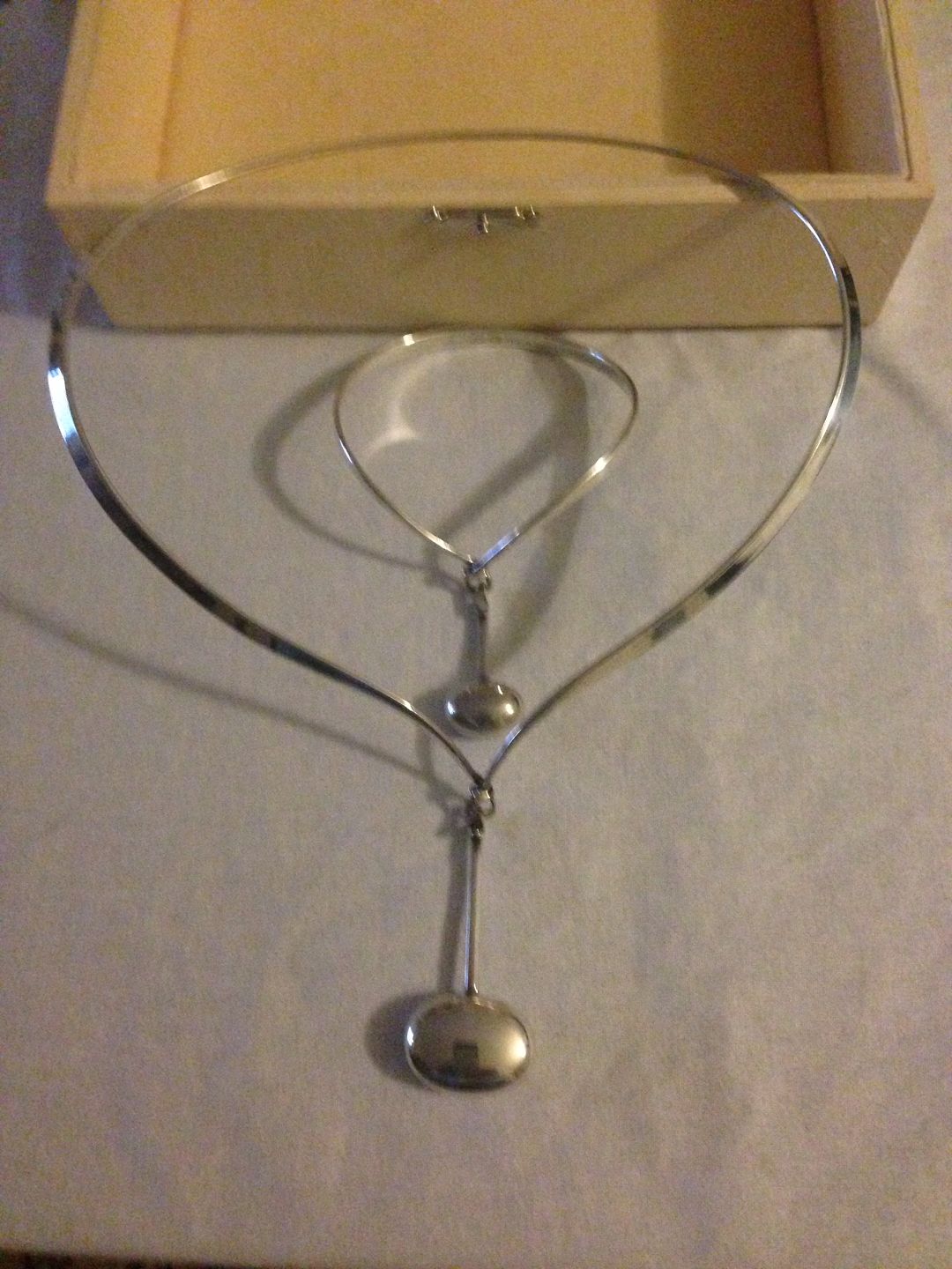 WorldAntique Vivianna Torun Bulow Hube Necklace and Bracelet with pendants in Sterling Silver from Georg Jensen N