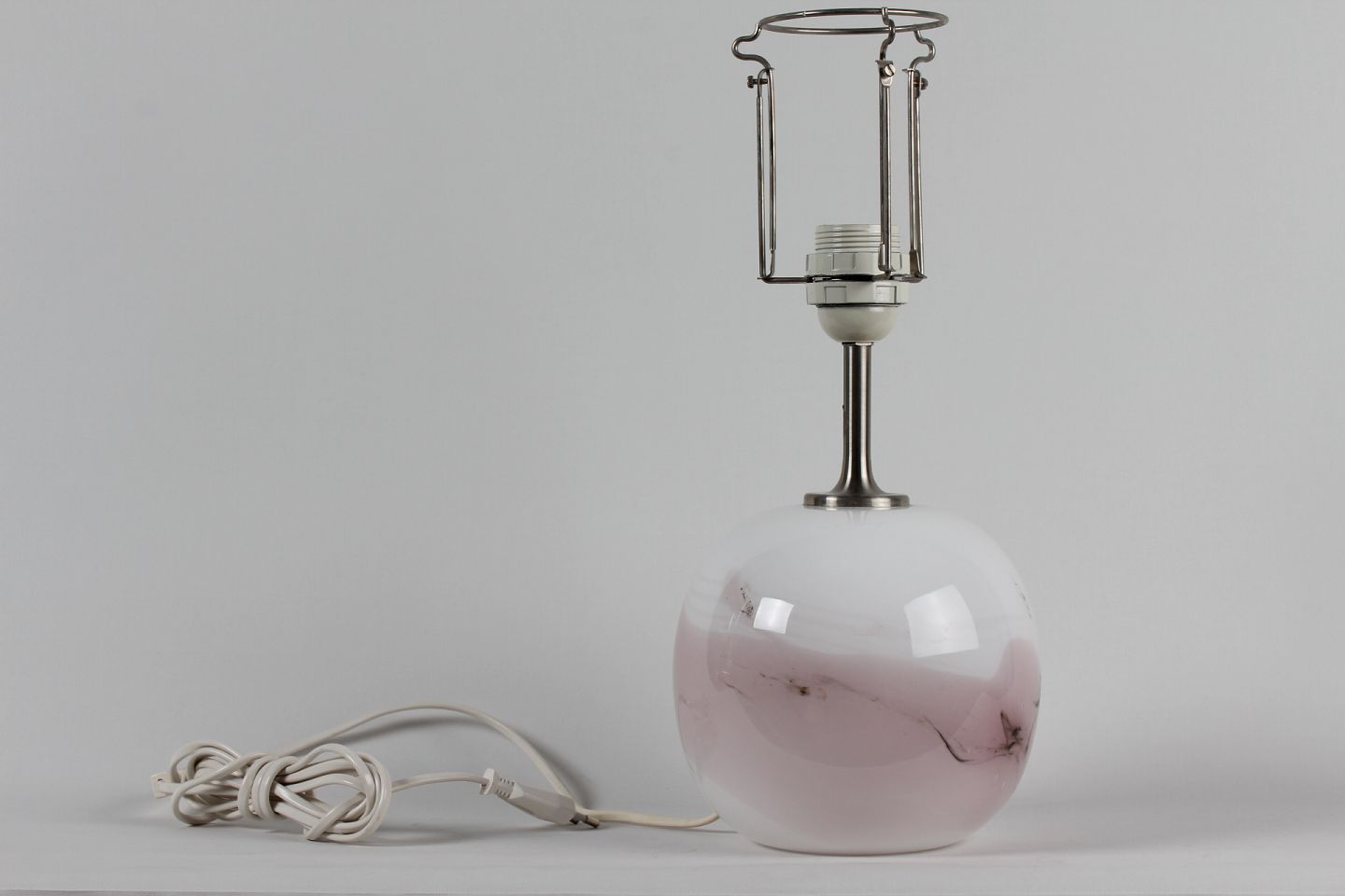 WorldAntique Holmegaard Michael Bang Sakura Lamp
