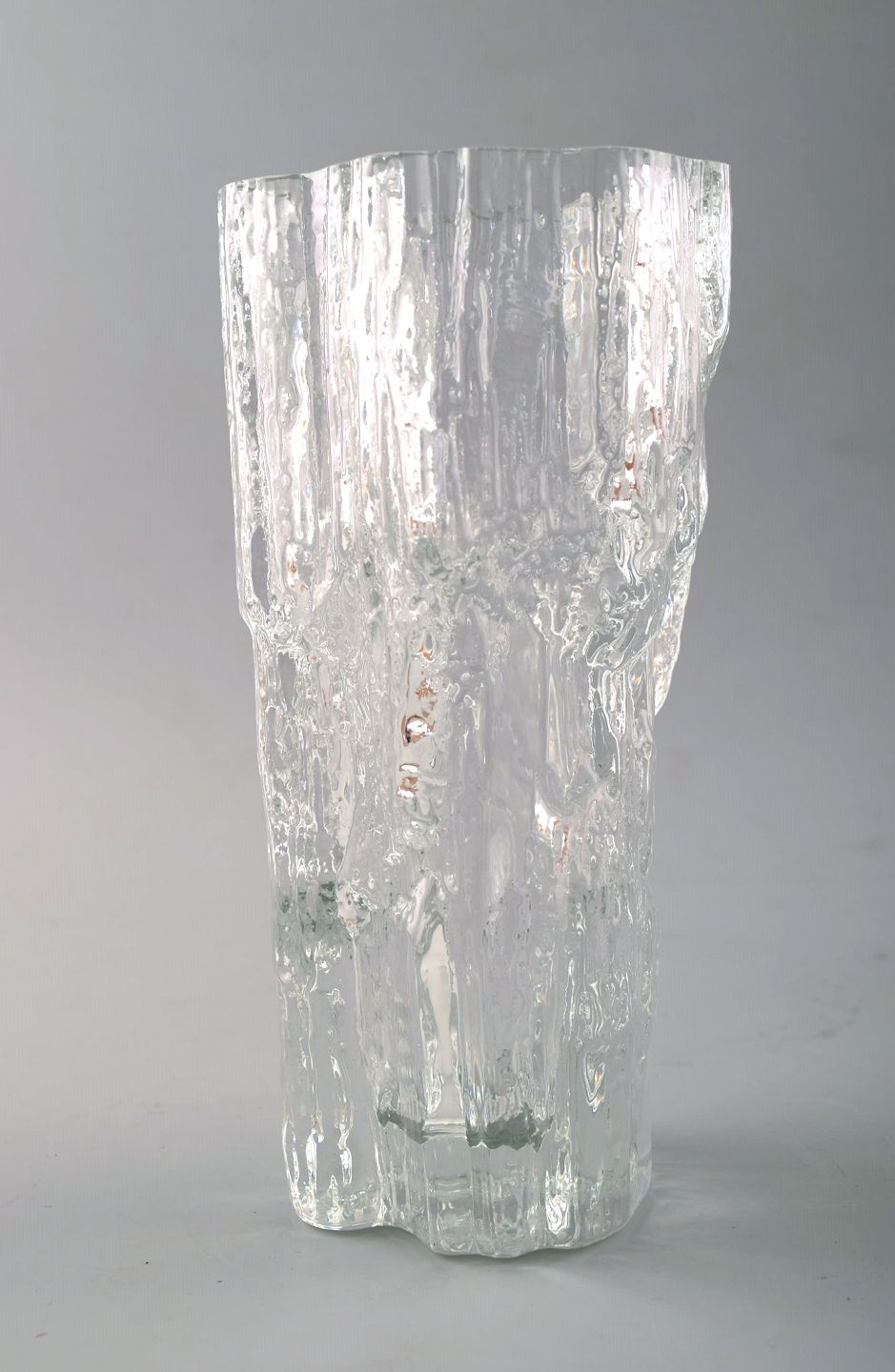  - Iittala, Tapio Wirkkala glass vase. Model Number 3429.
