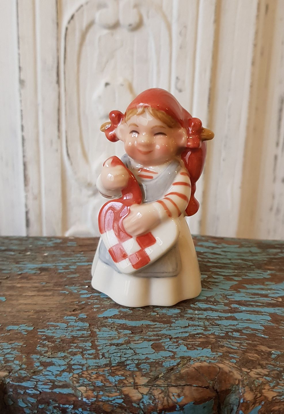 WorldAntique.net - Royal Copenhagen Pixie figurine no. 761