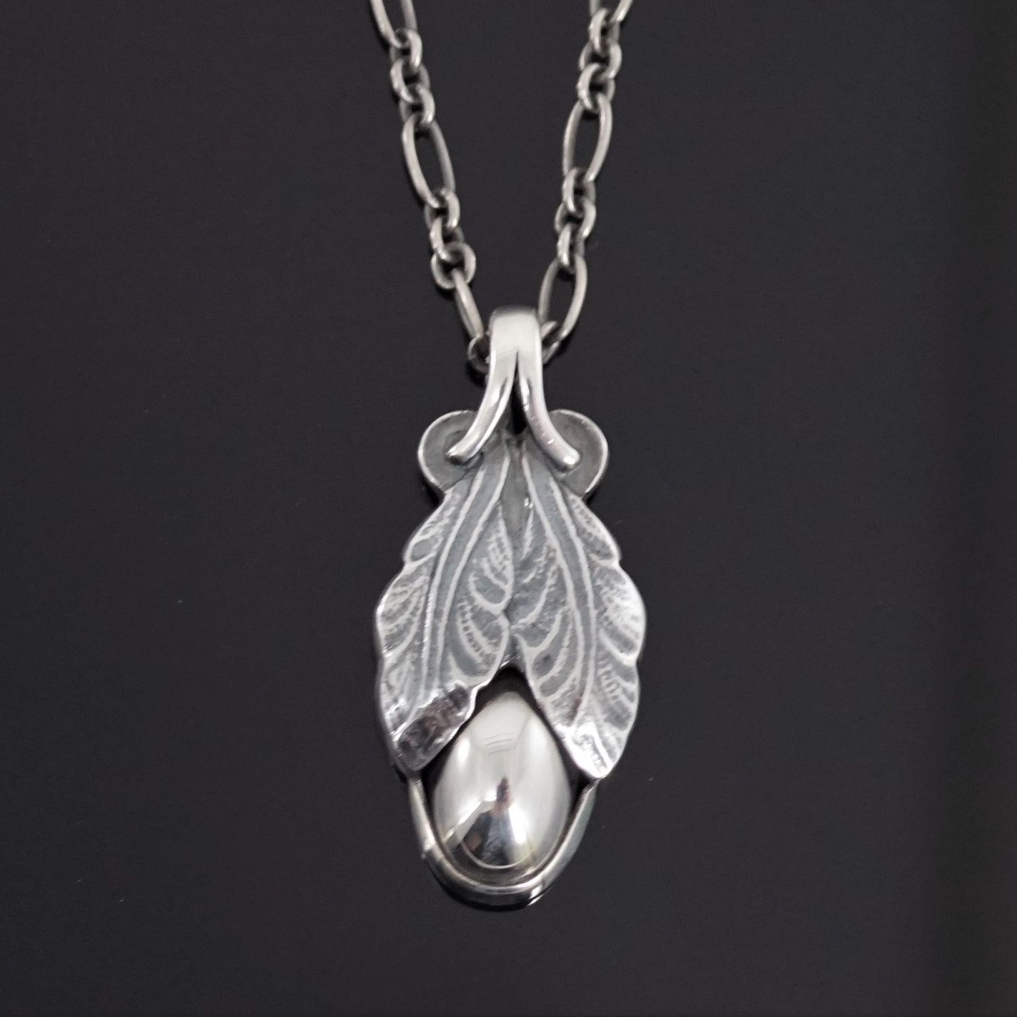 WorldAntique.net - Georg Jensen; Heritage jewellery, 2008, made of