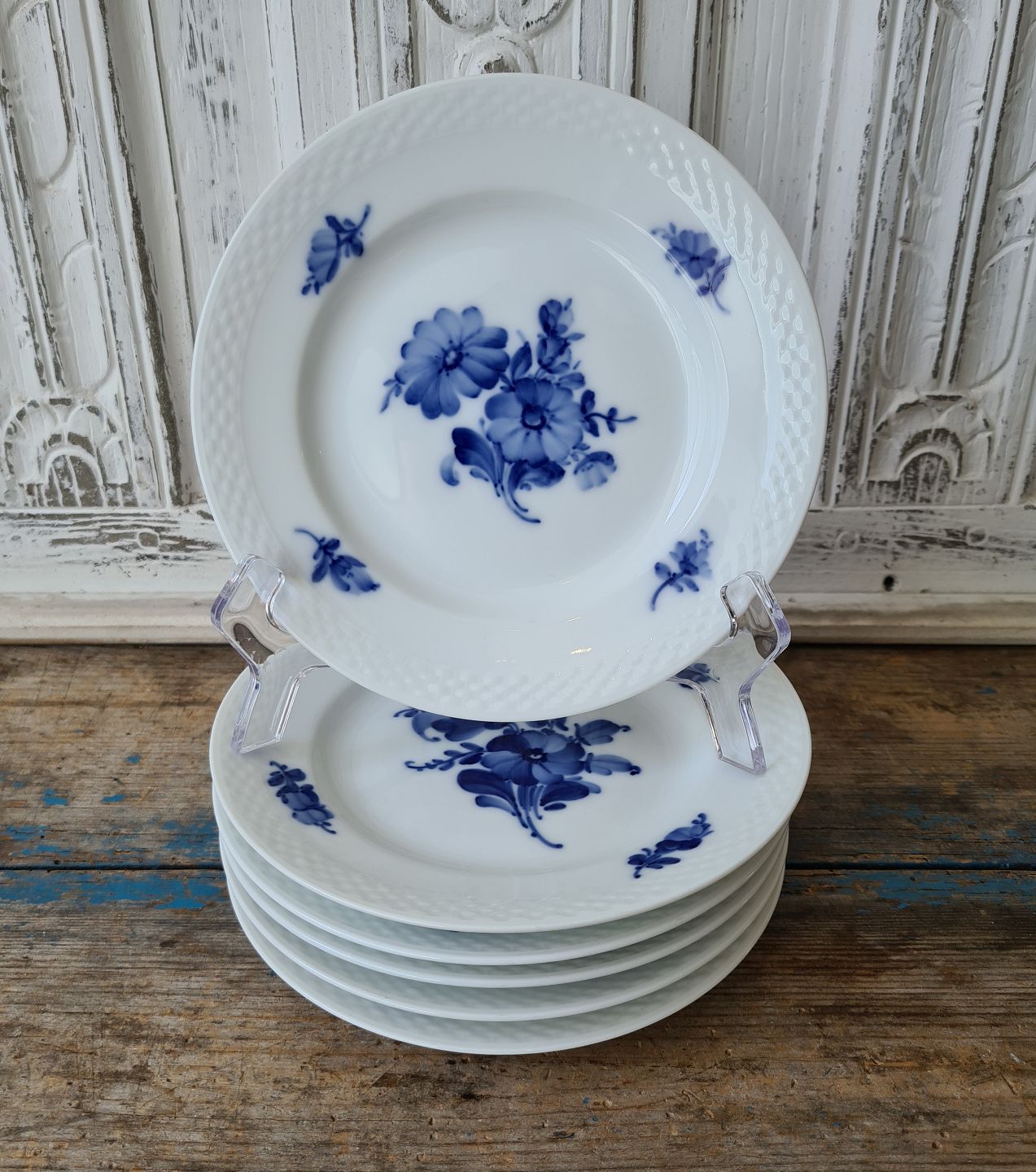  Royal Copenhagen Blue Flower large cake plate no. 8093 -  17.5 cm.