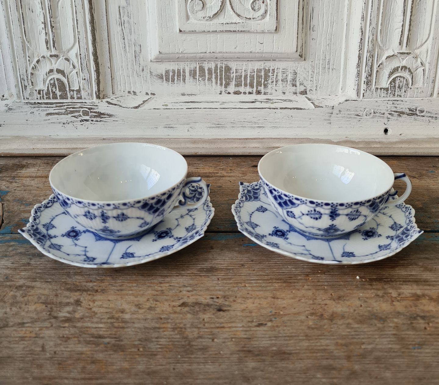 WorldAntique.net - Royal Copenhagen Blue Fluted full blonde teacup