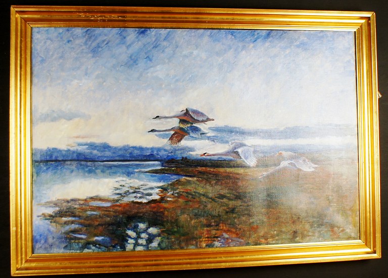 Ubekendt kunstner, Bruno Lijlefors stil. Olie på lærred.  
Signeret Bruno Lijlefors 1924. Flyvende svaner i landskab.